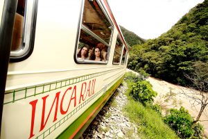 Travel to machu Picchu with bimodal service