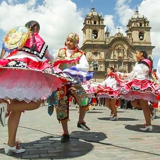 bailarines en la fiesta del señor de torrechayoc