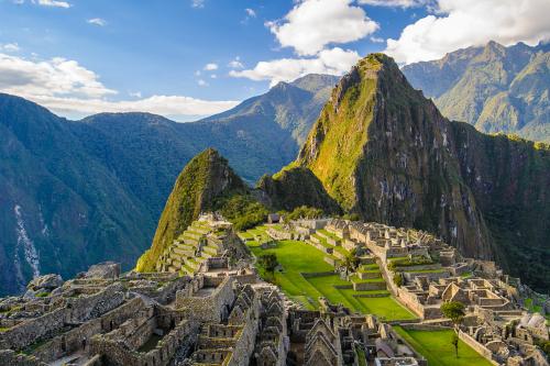 machu-picchu-pueblo-medium-XmNL64xifJ-1